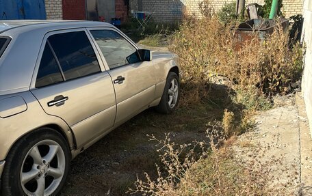 Mercedes-Benz W124, 1989 год, 270 000 рублей, 5 фотография