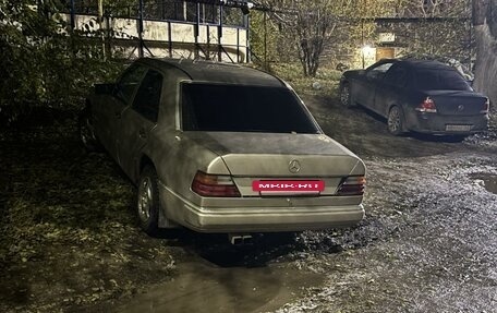 Mercedes-Benz W124, 1989 год, 270 000 рублей, 17 фотография