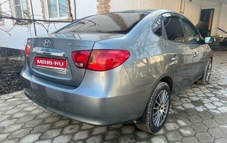 Hyundai Elantra IV, 2010 год, 1 000 000 рублей, 3 фотография