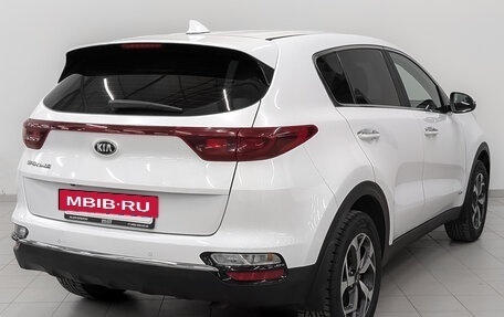 KIA Sportage IV рестайлинг, 2021 год, 2 500 000 рублей, 5 фотография