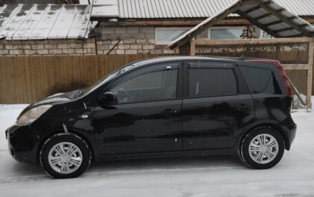 Nissan Note II рестайлинг, 2011 год, 555 000 рублей, 2 фотография