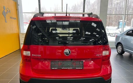 Skoda Yeti I рестайлинг, 2014 год, 1 292 000 рублей, 6 фотография