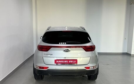 KIA Sportage IV рестайлинг, 2018 год, 2 047 000 рублей, 4 фотография