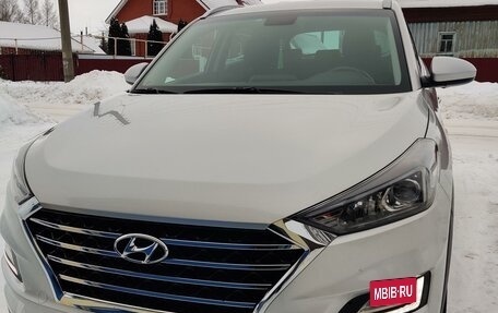 Hyundai Tucson III, 2019 год, 3 000 000 рублей, 1 фотография