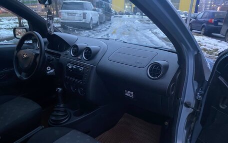 Ford Fiesta, 2006 год, 450 000 рублей, 6 фотография