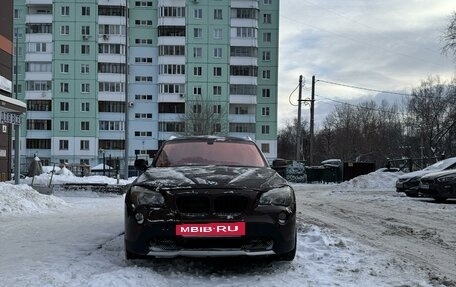 BMW X1, 2010 год, 1 100 000 рублей, 2 фотография