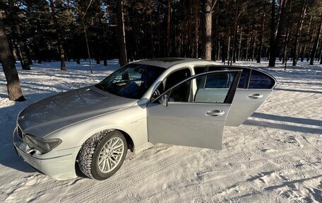 BMW 7 серия, 2002 год, 750 000 рублей, 3 фотография