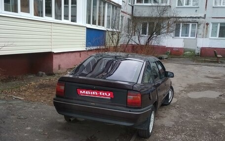 Opel Vectra A, 1991 год, 180 000 рублей, 2 фотография