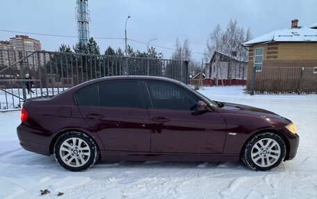 BMW 3 серия, 2009 год, 900 000 рублей, 3 фотография