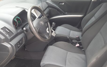 Toyota Corolla Verso I, 2007 год, 900 000 рублей, 17 фотография