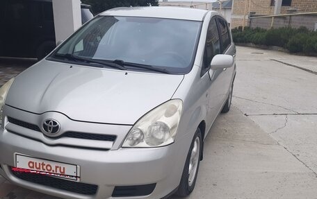 Toyota Corolla Verso I, 2007 год, 900 000 рублей, 15 фотография