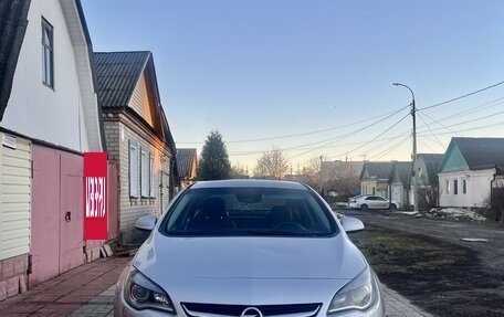 Opel Astra J, 2013 год, 800 000 рублей, 3 фотография