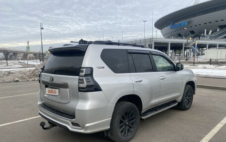 Toyota Land Cruiser Prado 150 рестайлинг 2, 2021 год, 7 500 000 рублей, 6 фотография