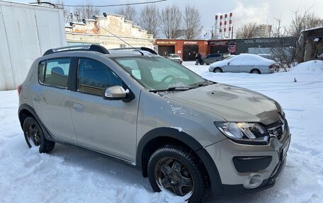 Renault Sandero II рестайлинг, 2015 год, 999 999 рублей, 3 фотография