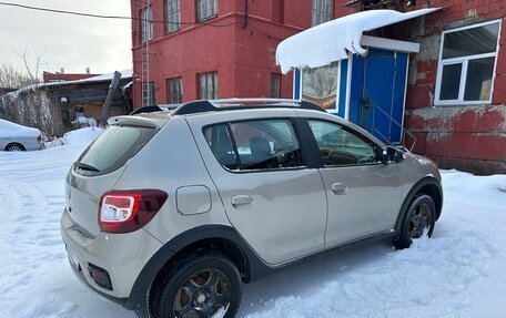 Renault Sandero II рестайлинг, 2015 год, 999 999 рублей, 4 фотография