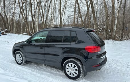 Volkswagen Tiguan I, 2011 год, 1 155 000 рублей, 4 фотография