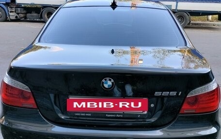 BMW 5 серия, 2009 год, 1 300 000 рублей, 2 фотография