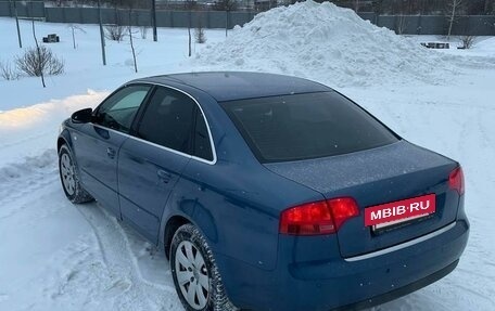 Audi A4, 2004 год, 670 000 рублей, 2 фотография