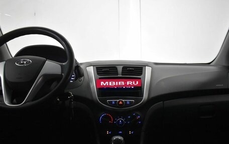 Hyundai Solaris II рестайлинг, 2011 год, 705 000 рублей, 5 фотография