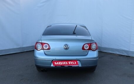 Volkswagen Passat B6, 2006 год, 599 000 рублей, 5 фотография