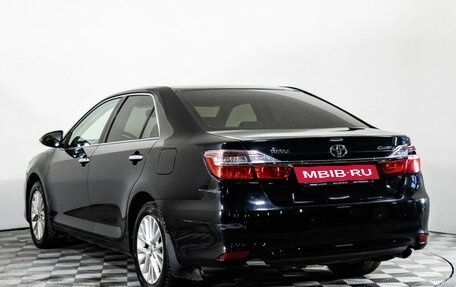 Toyota Camry, 2015 год, 1 629 000 рублей, 7 фотография