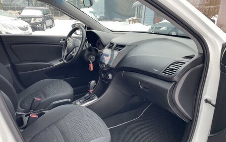 Hyundai Solaris II рестайлинг, 2014 год, 940 000 рублей, 13 фотография