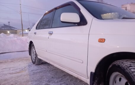 Nissan Bluebird XI, 2001 год, 385 000 рублей, 6 фотография