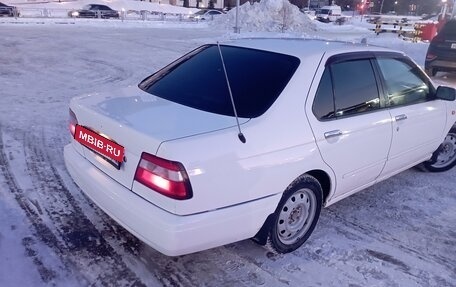 Nissan Bluebird XI, 2001 год, 385 000 рублей, 12 фотография