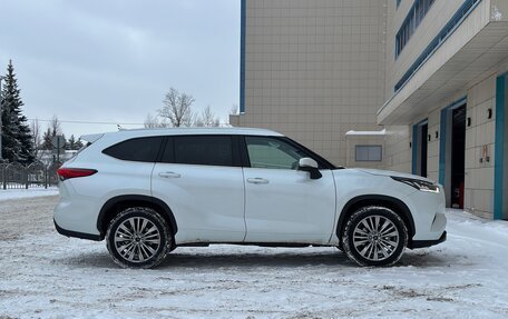 Toyota Highlander, 2024 год, 6 550 000 рублей, 8 фотография