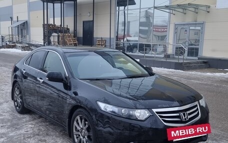 Honda Accord VIII рестайлинг, 2012 год, 1 120 000 рублей, 2 фотография