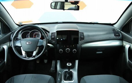 KIA Sorento II рестайлинг, 2010 год, 1 090 000 рублей, 13 фотография