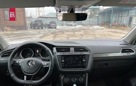 Volkswagen Tiguan II, 2018 год, 2 319 000 рублей, 5 фотография