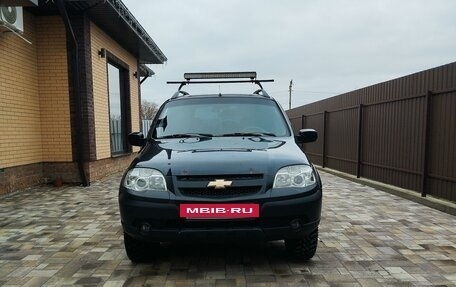 Chevrolet Niva I рестайлинг, 2010 год, 540 000 рублей, 8 фотография