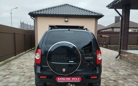 Chevrolet Niva I рестайлинг, 2010 год, 540 000 рублей, 7 фотография