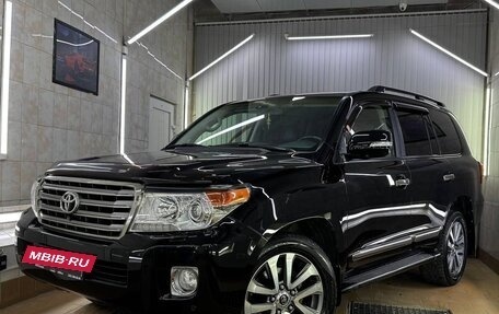 Toyota Land Cruiser 200, 2012 год, 3 950 000 рублей, 2 фотография