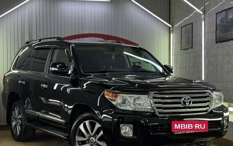 Toyota Land Cruiser 200, 2012 год, 3 950 000 рублей, 4 фотография