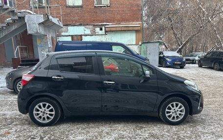 Toyota Vitz, 2017 год, 975 000 рублей, 3 фотография