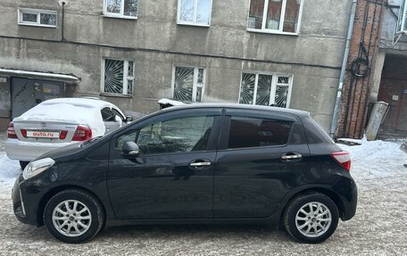 Toyota Vitz, 2017 год, 975 000 рублей, 4 фотография