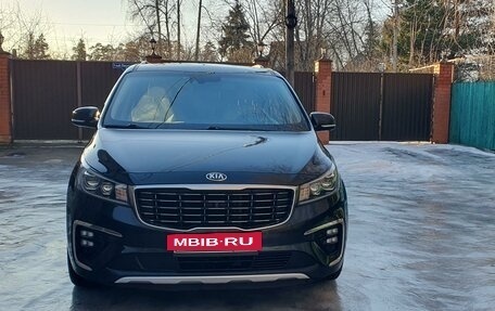 KIA Carnival III, 2018 год, 3 350 000 рублей, 4 фотография