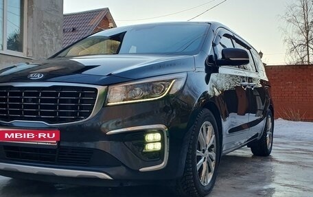 KIA Carnival III, 2018 год, 3 350 000 рублей, 40 фотография