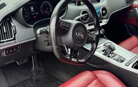 KIA Stinger I, 2018 год, 2 800 000 рублей, 14 фотография