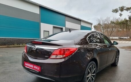 Opel Insignia II рестайлинг, 2012 год, 900 000 рублей, 2 фотография