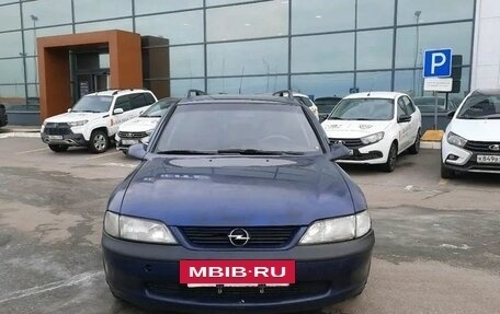 Opel Vectra B рестайлинг, 1998 год, 149 000 рублей, 4 фотография