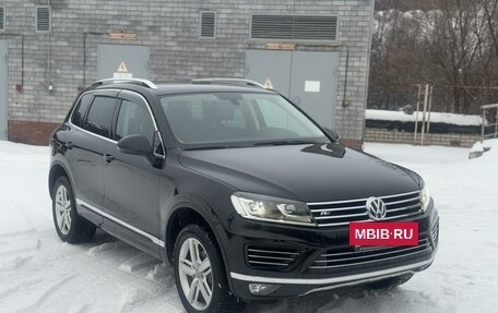 Volkswagen Touareg III, 2017 год, 4 350 000 рублей, 2 фотография