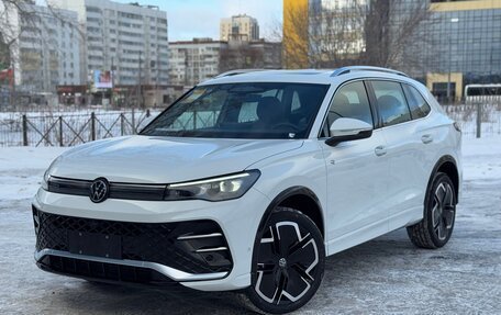 Volkswagen Tiguan, 2024 год, 5 600 000 рублей, 1 фотография