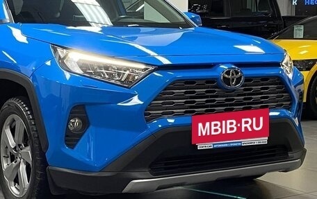 Toyota RAV4, 2019 год, 3 735 000 рублей, 18 фотография