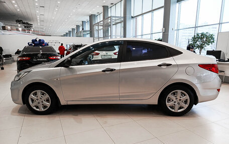 Hyundai Solaris II рестайлинг, 2012 год, 750 000 рублей, 8 фотография