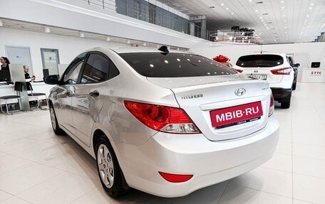 Hyundai Solaris II рестайлинг, 2012 год, 750 000 рублей, 7 фотография