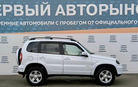 Chevrolet Niva I рестайлинг, 2017 год, 899 000 рублей, 4 фотография