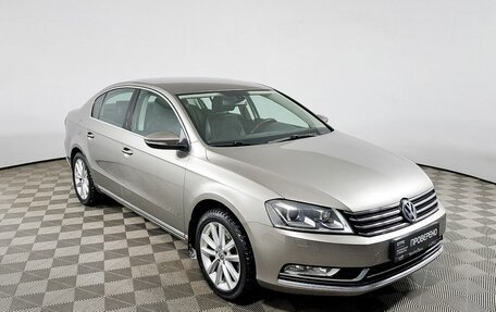 Volkswagen Passat B7, 2012 год, 1 270 000 рублей, 3 фотография